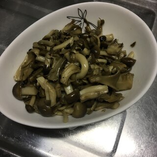 冷めても美味しい！副菜きのこ♪トッピングにもどうぞ